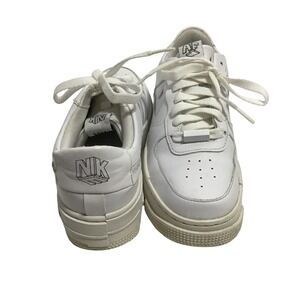 Nike Air Force 1 Women's Solid White Low Top Lace Up Size 8 CK6649-100